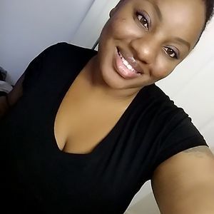 Meet your Posher, Lacreesha