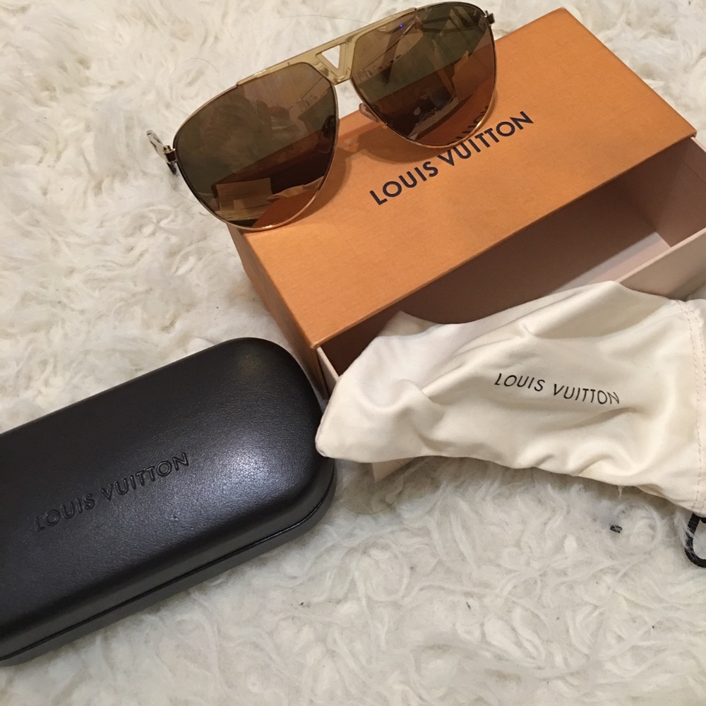 Men's Tonca Gold Louis Vuitton Sunglasses
