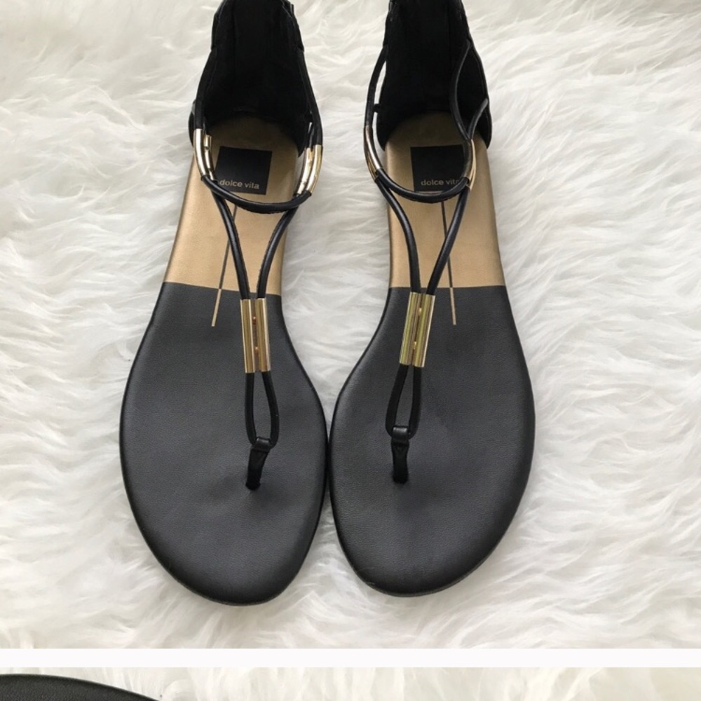 Dolce Vita Sandals✨🖤