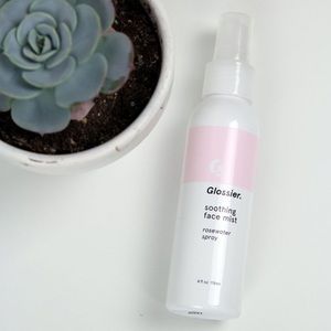 Glossier Soothing Face Mist