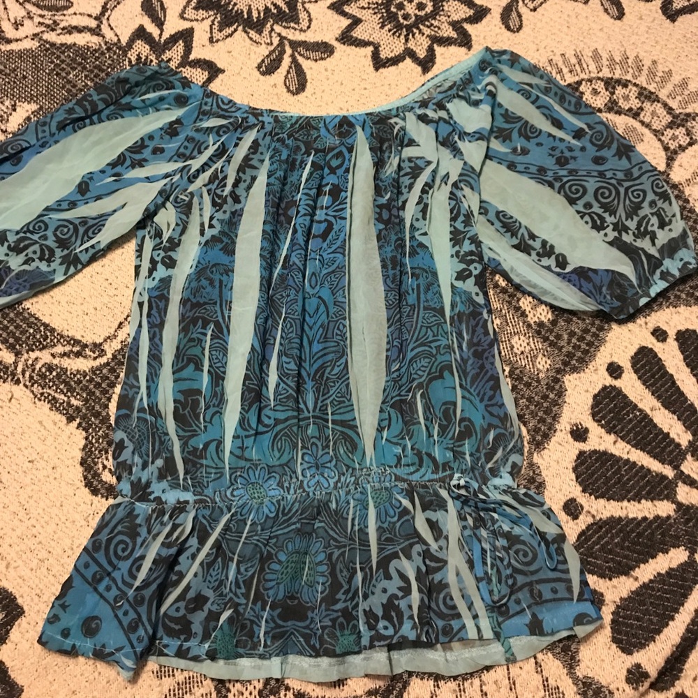 Women's Shirt.