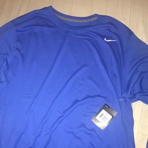 Nike long sleeve drift shirt