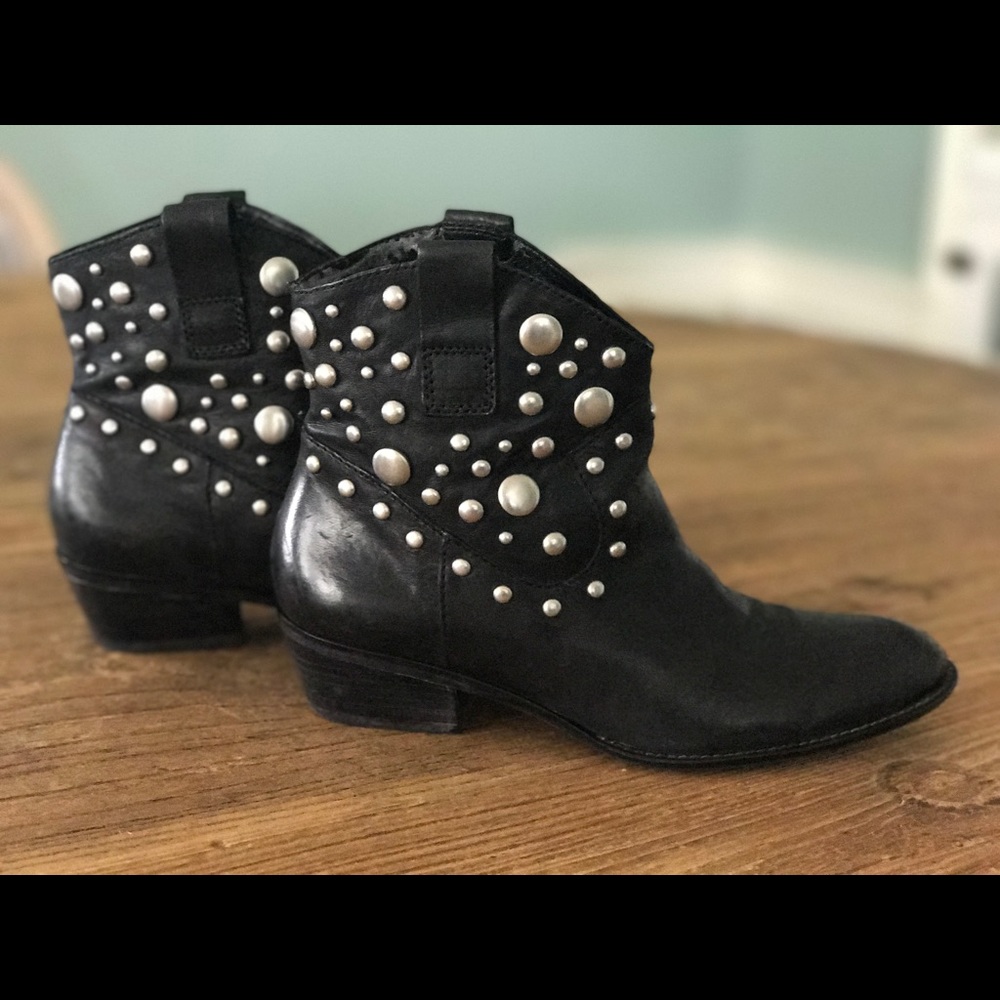Franco Sarto Booties