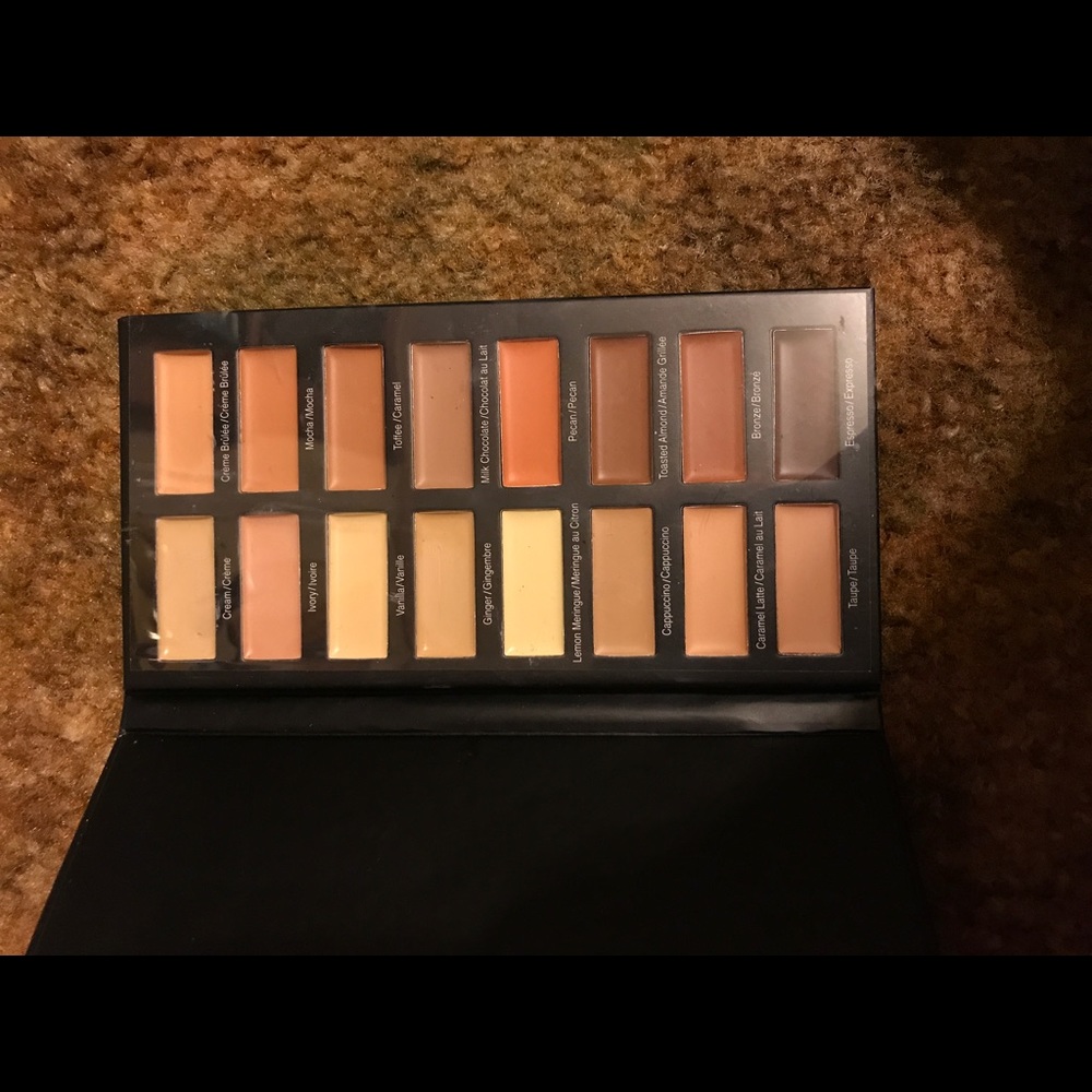Measurable Difference Concealer Collection - Picture 3 of 3