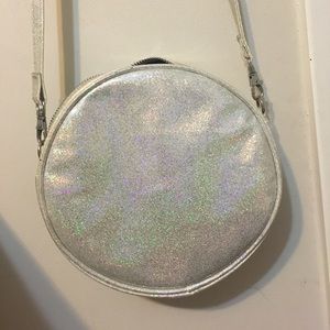 Holographic purse