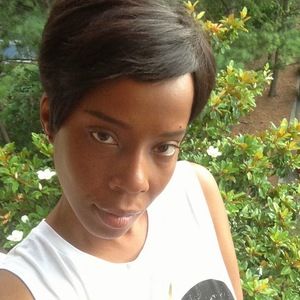 Meet your Posher, Cornelia