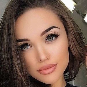 Meet your Posher, Star