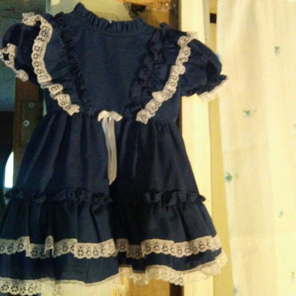 Little precious dress 18 mo