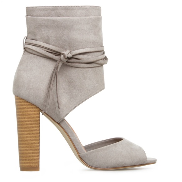 Leila Stone Chelsy Bootie Taupe Suede - Picture 6 of 8