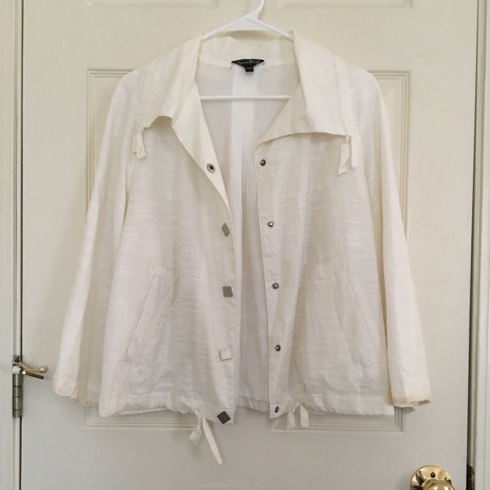 THIN COLLARED JACKET