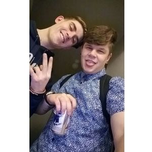 Meet your Posher, Cade