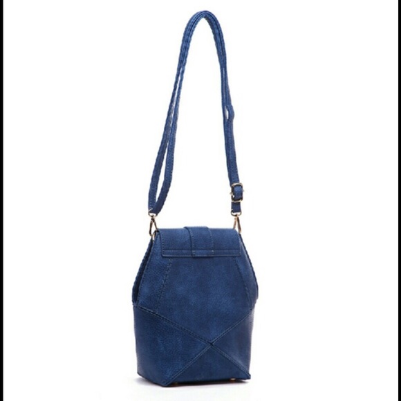 Blue crossbody purse - Picture 3 of 7