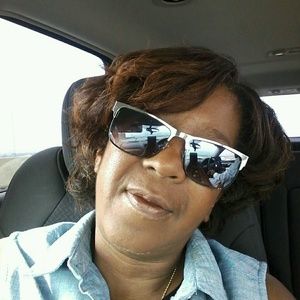 Meet your Posher, Darlene