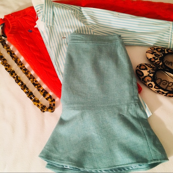 GAP Dresses & Skirts - Seafoam Wool Flounce Skirt