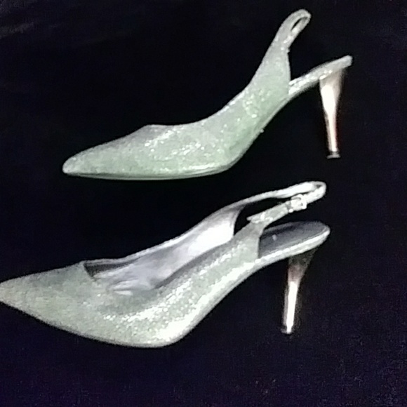 Kennith Cole NewYork SilverEdition slingbacks-sz 7 - Picture 2 of 8