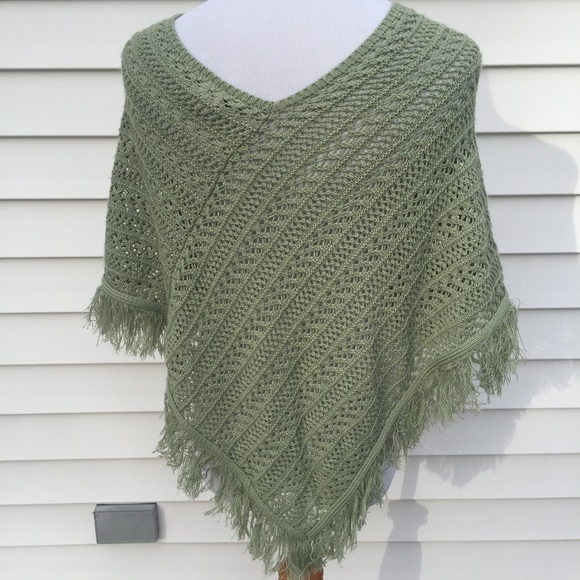 The Great American Sweater Co crochet knit poncho - Picture 3 of 4