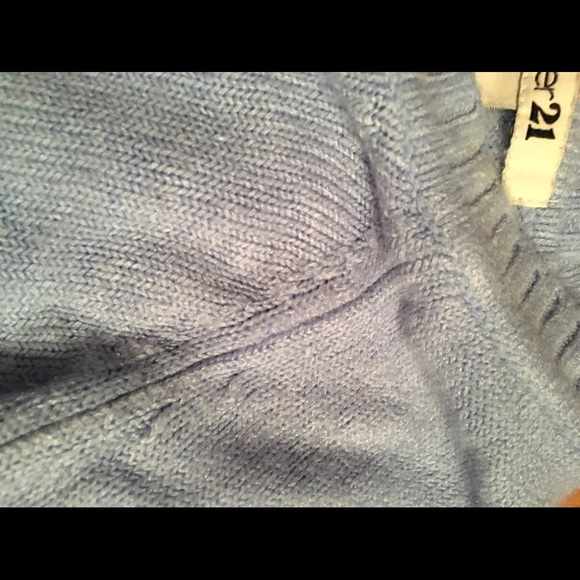 Baby blue sweater - Picture 4 of 4