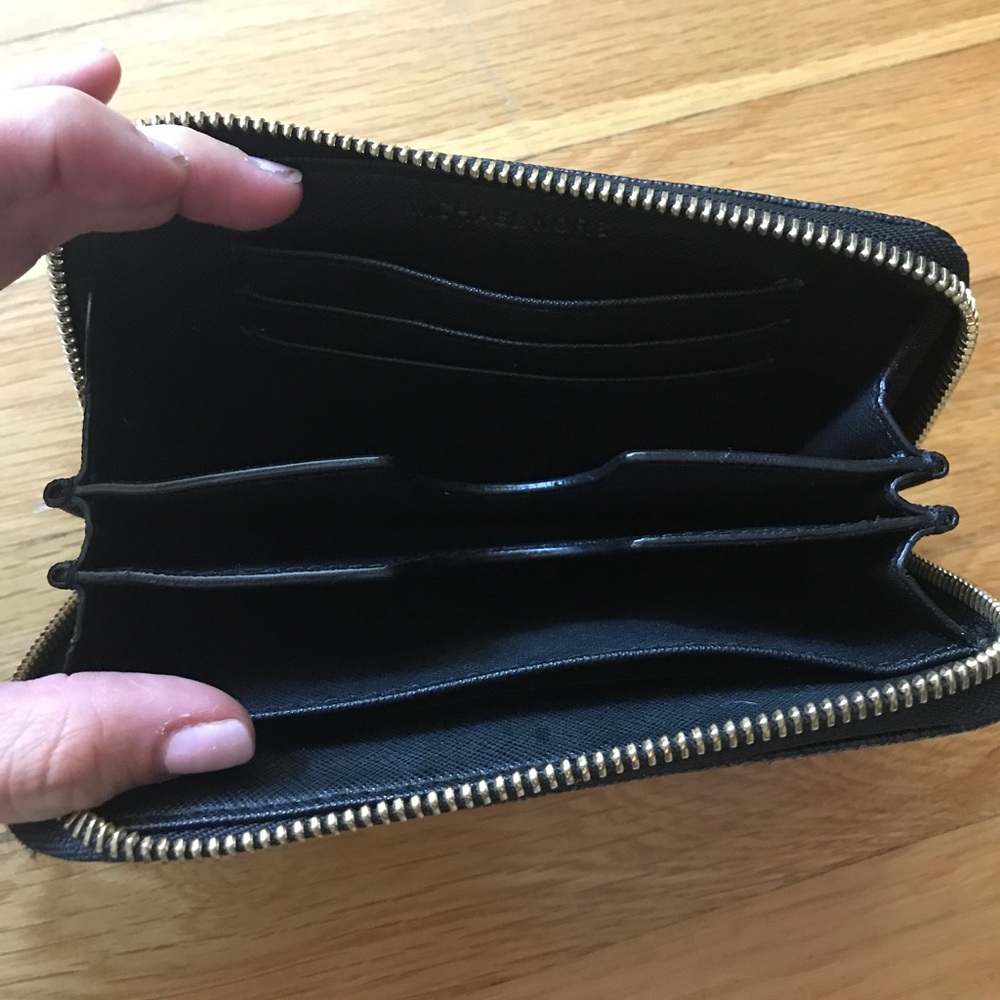 Michael Kors wallet