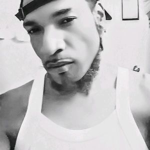 Meet your Posher, Carlos wesley