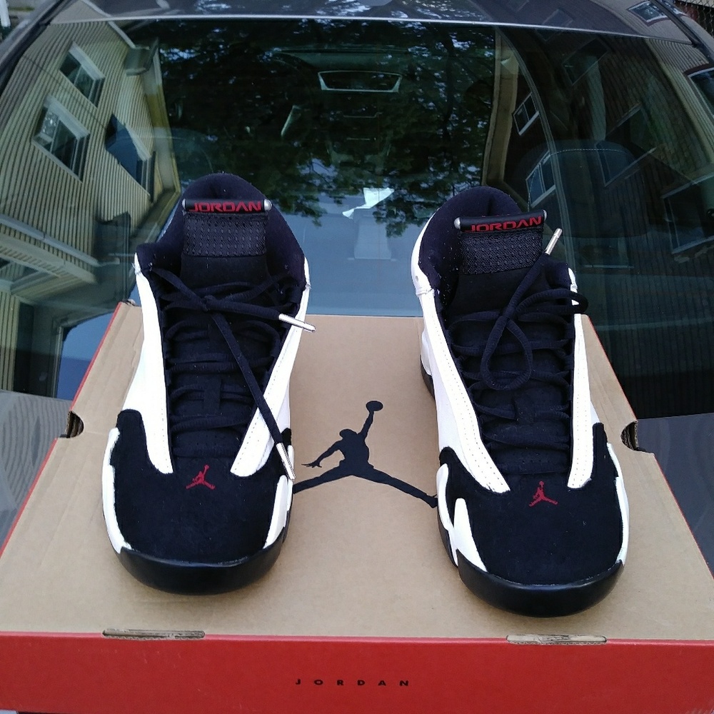 Black Toe 14s sz 8.5 BUY 1 GET 1 50% OFF