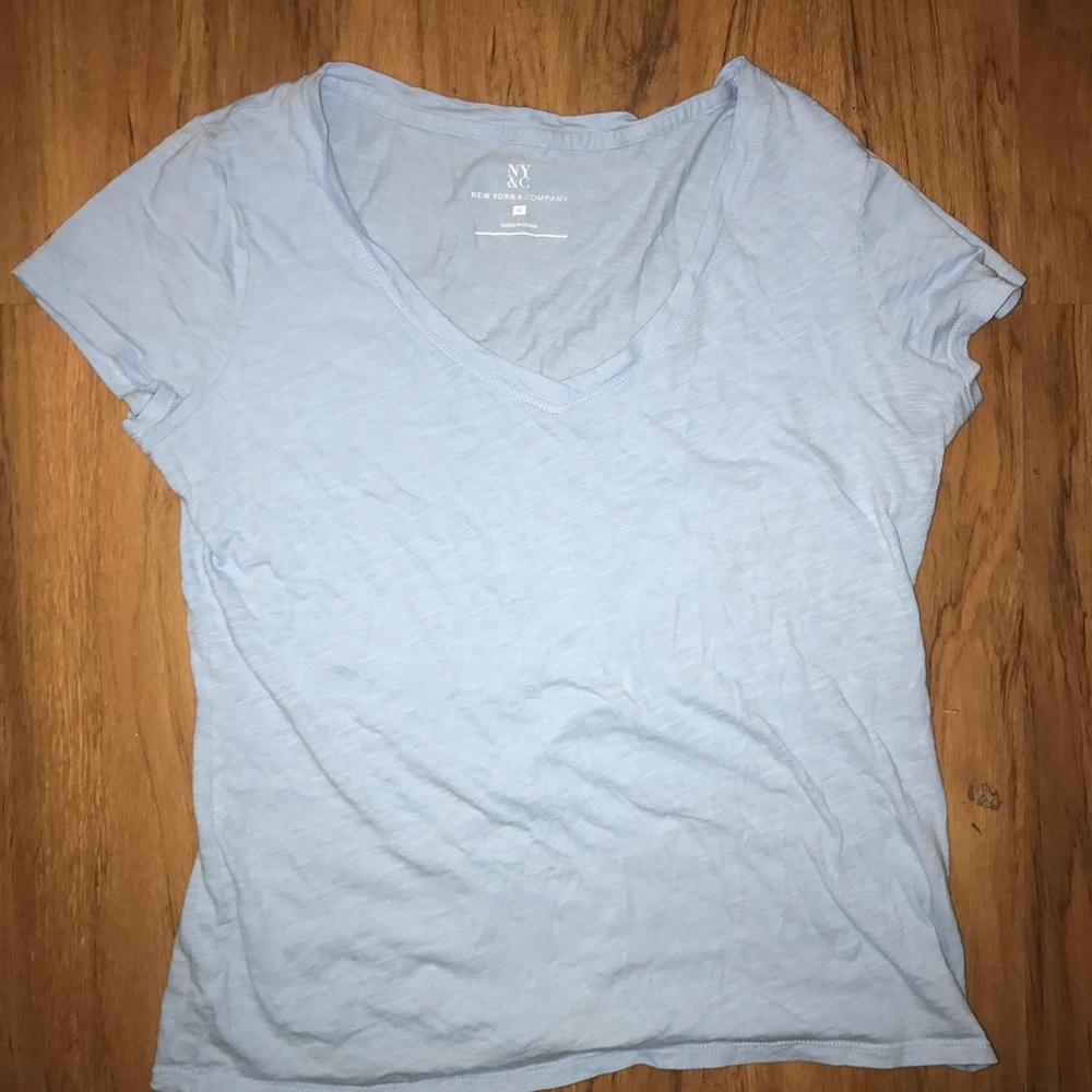 New York & Company V-Neck Shirt Blue