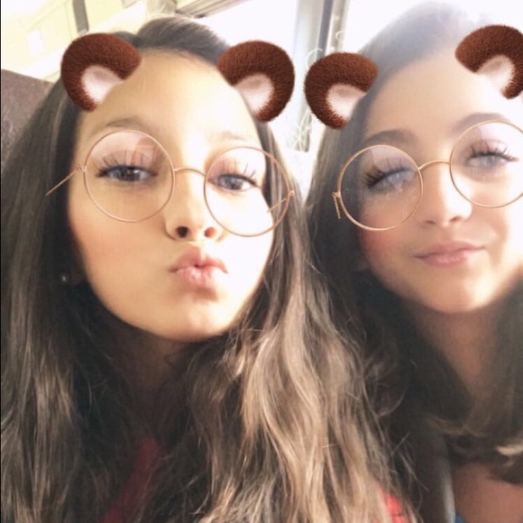 Meet your Posher, Acelynn - Picture 1 of 1