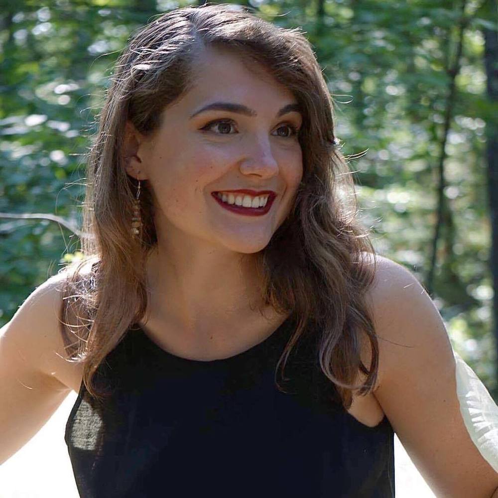 Meet your Posher, Lucy