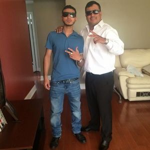 Meet your Posher, Cesar