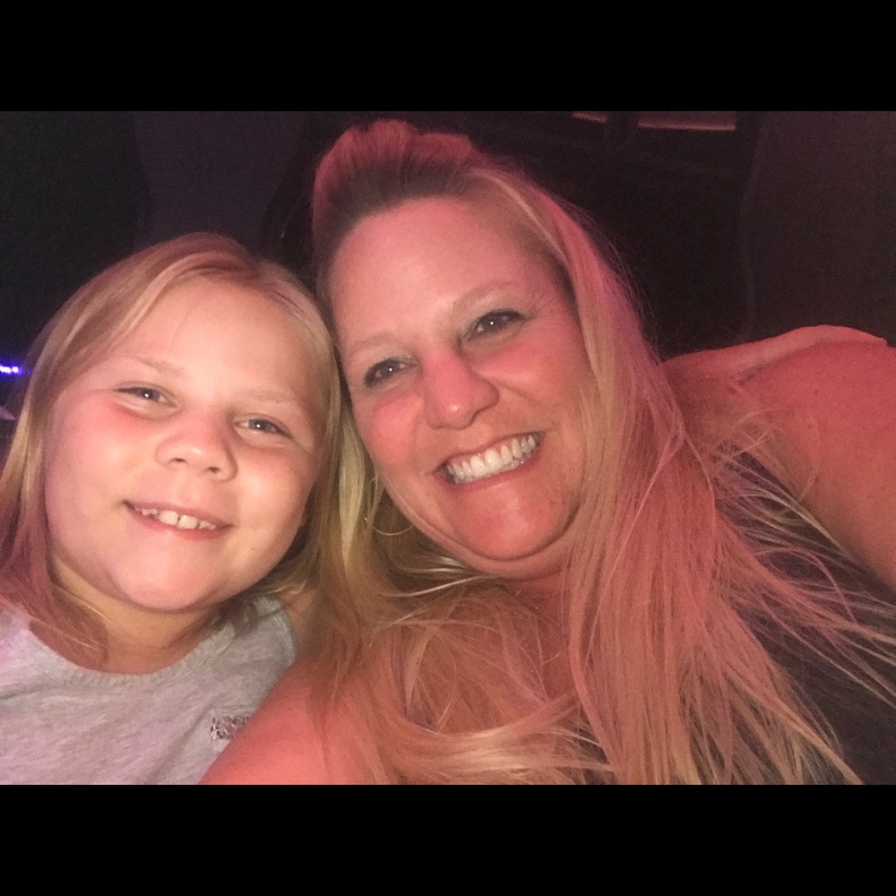 Meet your Posher, Lori