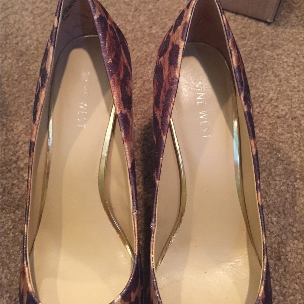 Nine West cheetah design heels - Picture 5 of 5