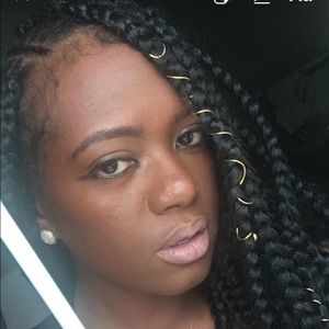 Meet your Posher, Sade'