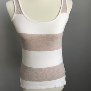Neutral color tank