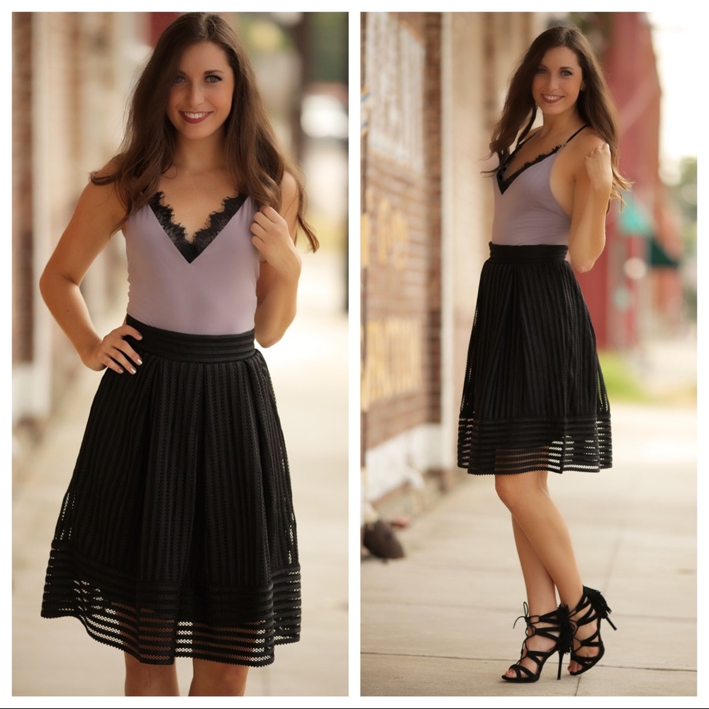 ✨LAST✨Black mesh circle skirt, fully lined - Picture 3 of 4