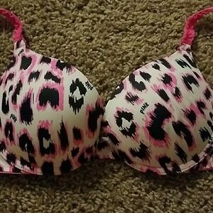 PINK 32C Push Up Bra