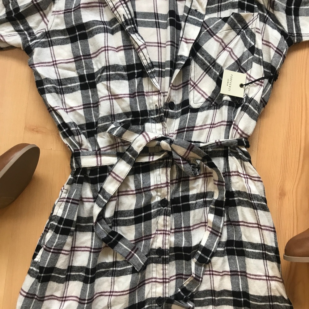 Plaid Dress - Picture 3 of 3