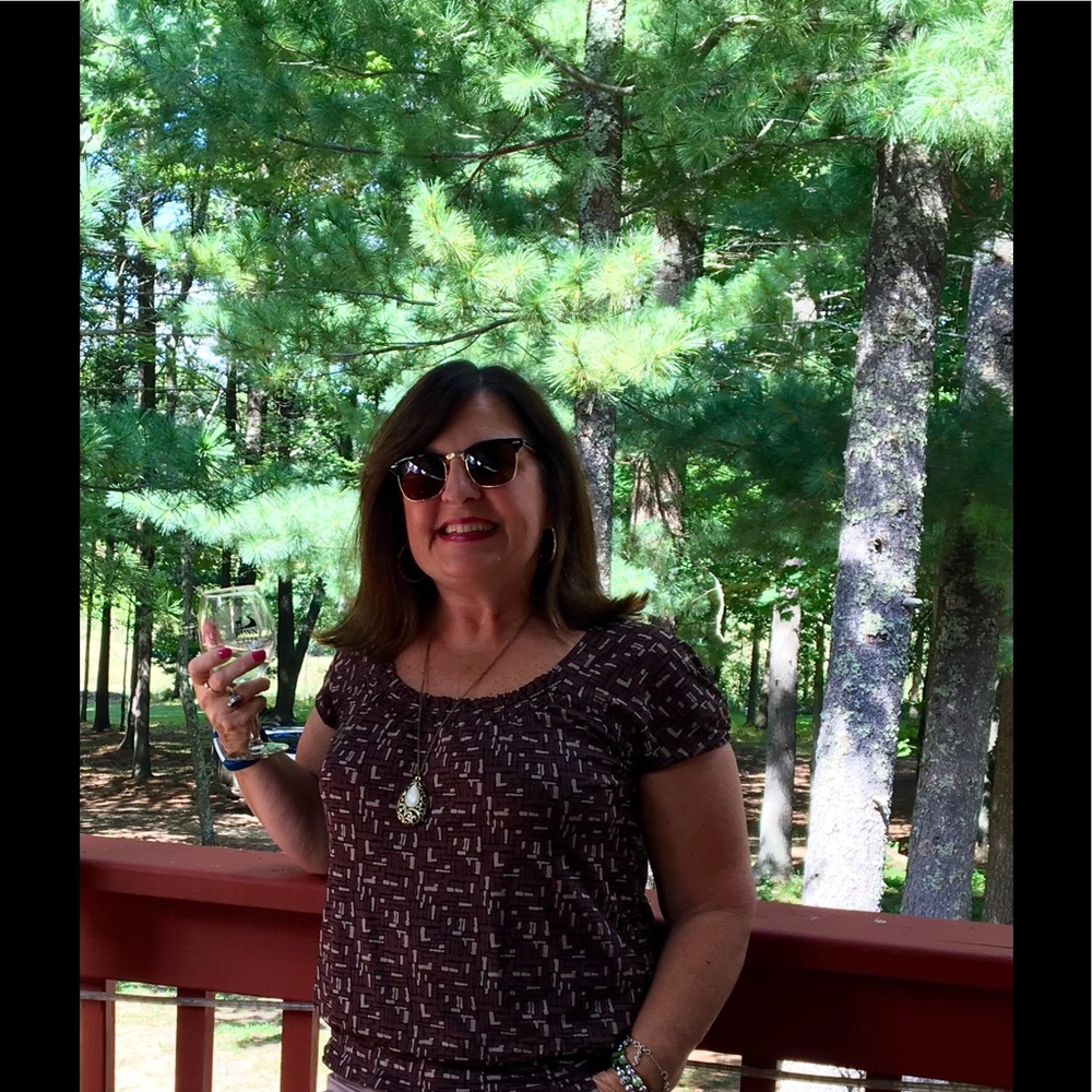 Meet your Posher, Gail