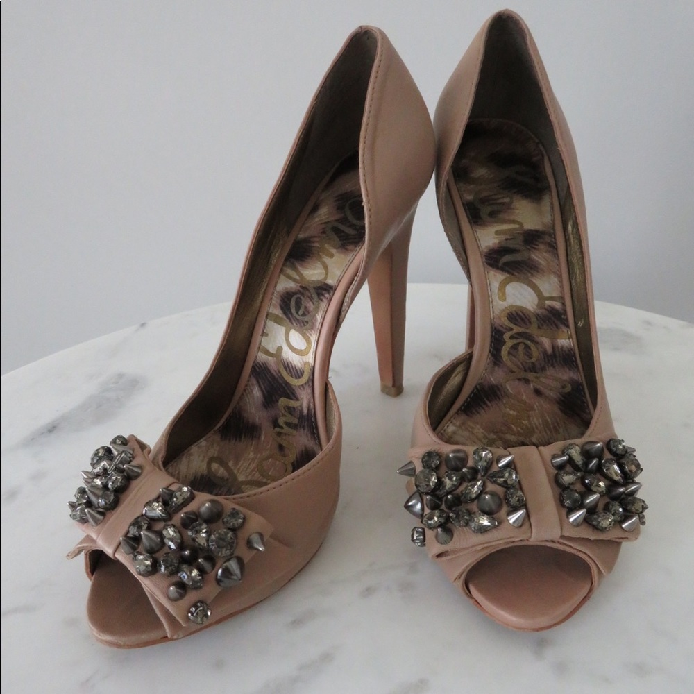 Sam Edelman Nude S-Lorna Studded Bow Pump Size 8
