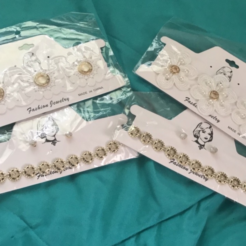 Chokers - Picture 7 of 7