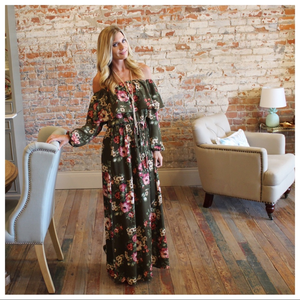 LAST ONE✨ Olive off the shoulder floral maxi dress - Picture 4 of 5