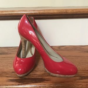Cute Nine West Cherry Red Heels w/ Cork heel! 7.5