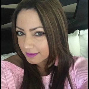 Meet your Posher, Alba