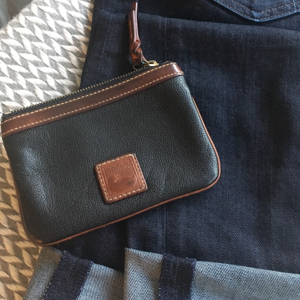 Dooney & Bourke Med. Wristlet