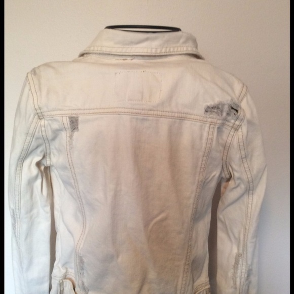 distressed white jean jacket - Picture 3 of 7
