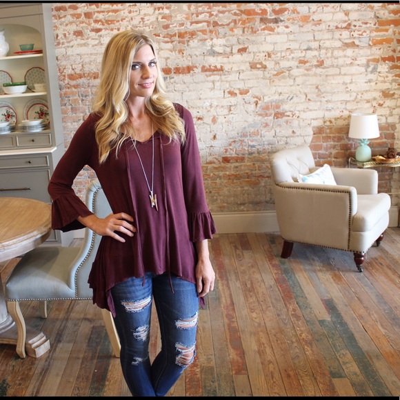 ✨LAST ONE✨Plum bell sleeve ruffle side tie tunic - Picture 7 of 8