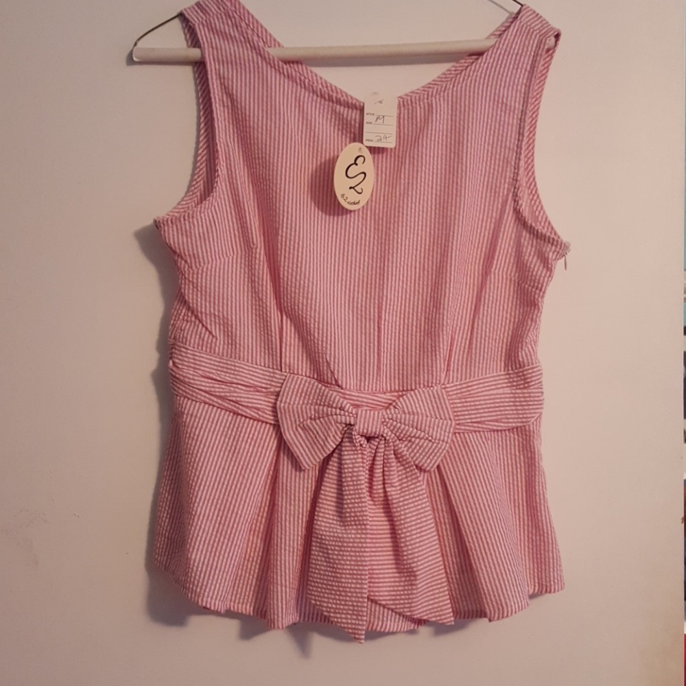 Seersucker peplum top