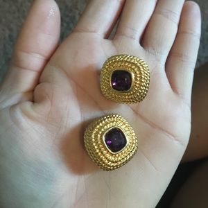 clip on earrings