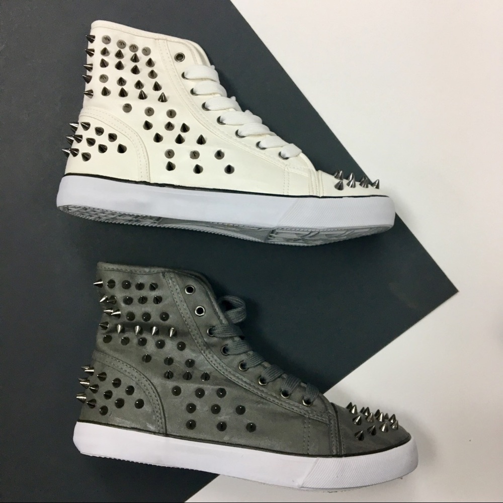 Grey spiked high top sneaker - Picture 6 of 6