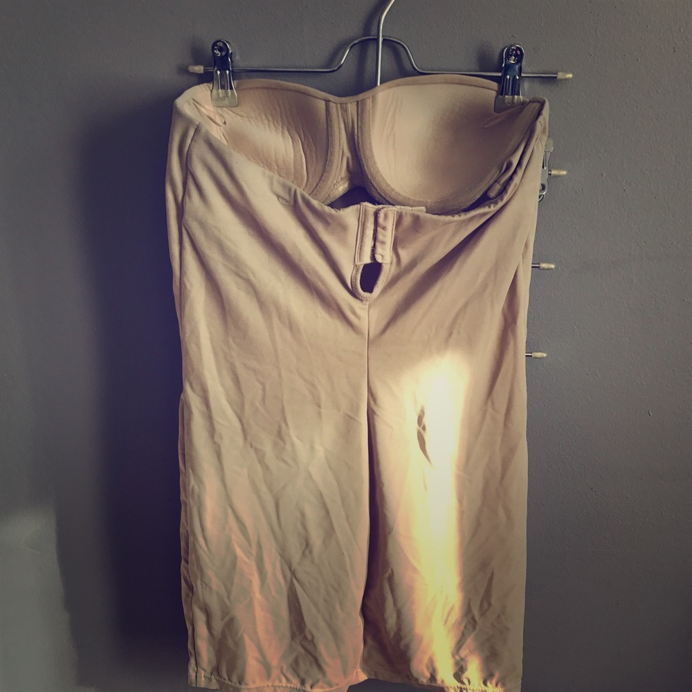NWOT Nude 36C/34D Shapewear