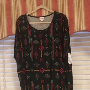 LULAROE Irma Size Medium