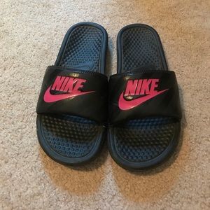 Women's new Nike slides.